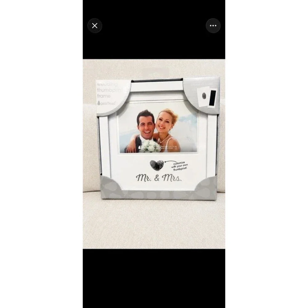 Pearhead Wedding Thumbprint Frame Mr. & Mrs. 8x8 Keepsake Frame New
